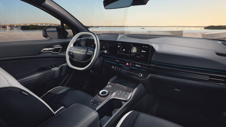 Kia Sportage PE - Interior dashboard