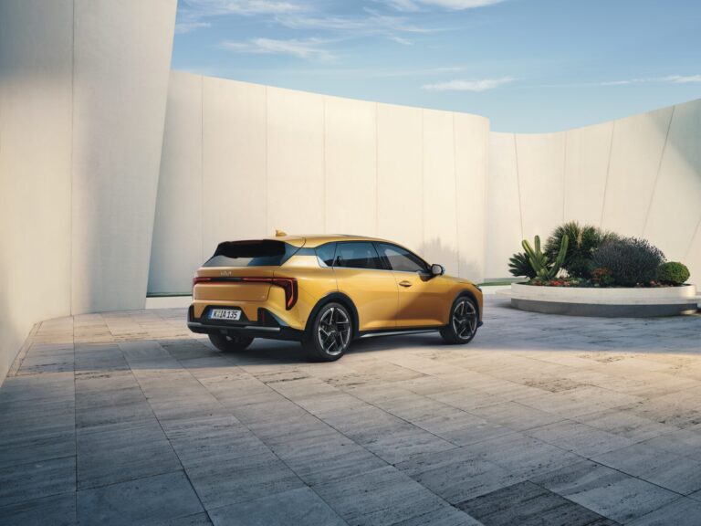 K4_ICE_GTL_MY26_BS_34_Rear