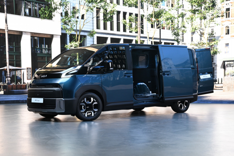 Kia PV7 Cargo concession commande eupen v
